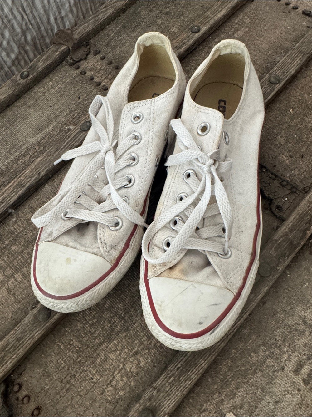 Converse Low-Top Canvas Sneakers in White with Red Stripe